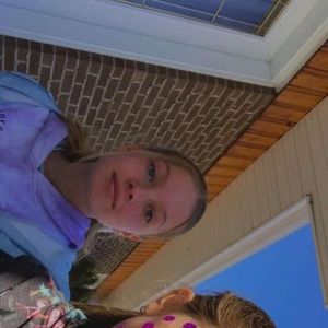 Meet your Posher, Léa